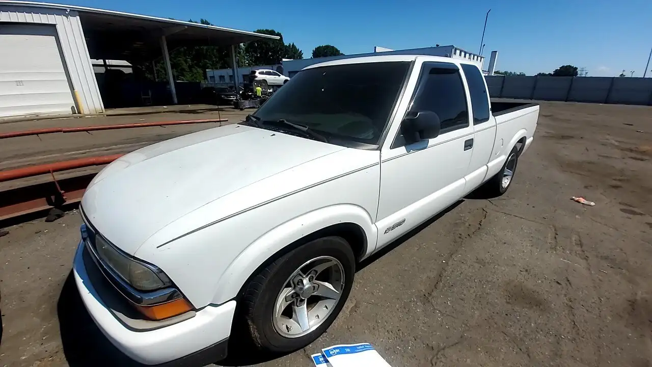 Photo of 2003 Chevrolet S10