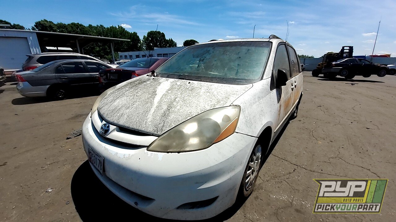 Photo of 2007 Toyota Sienna