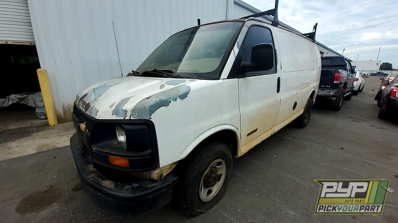 Photo of 2005 Chevrolet Express 2500