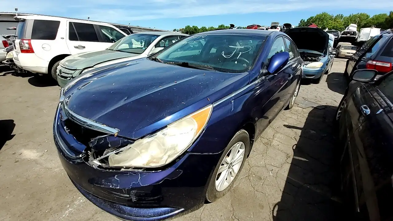 Photo of 2011 Hyundai Sonata
