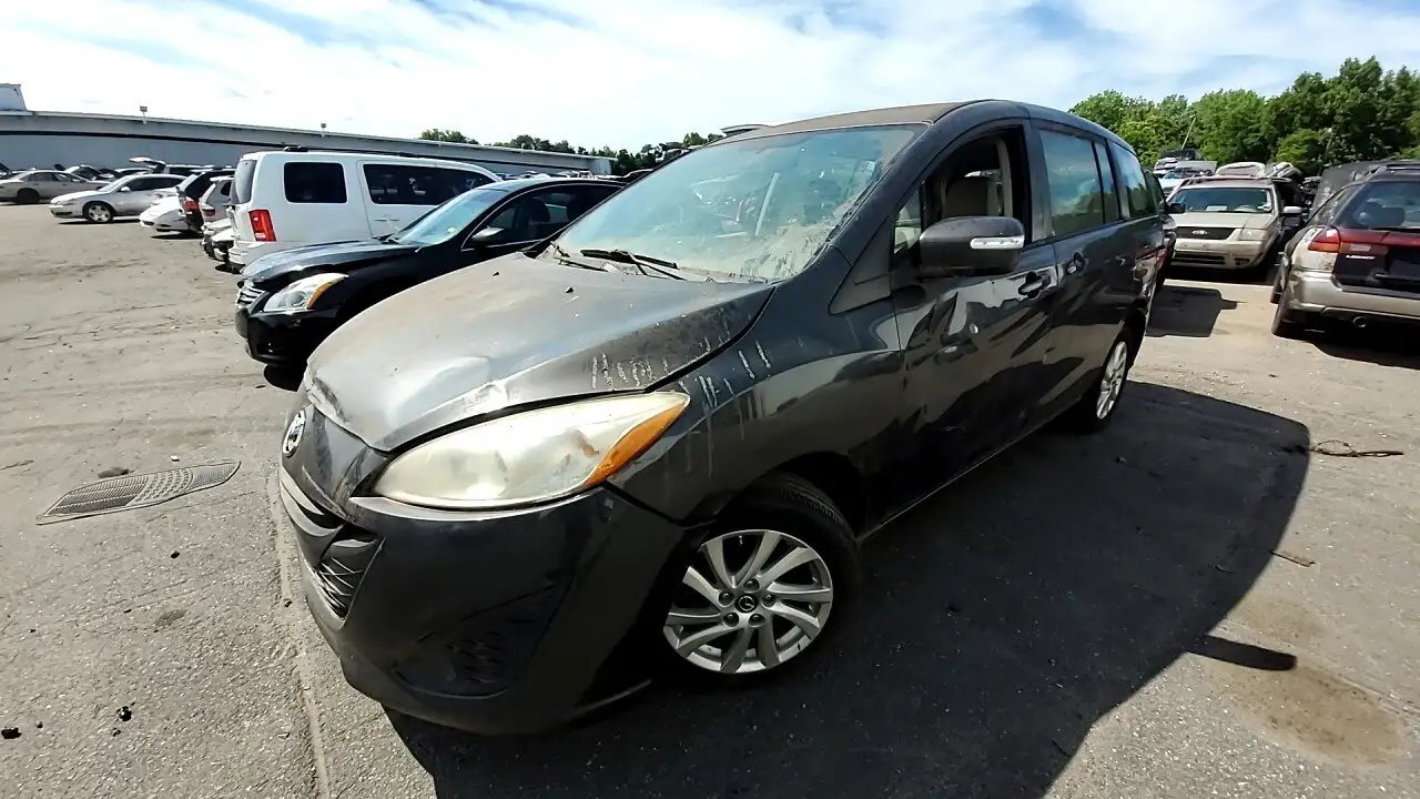Photo of 2014 Mazda 5