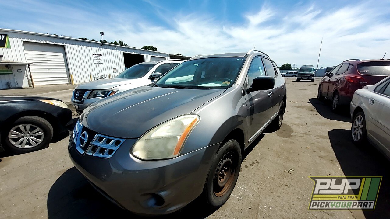 Photo of 2015 Nissan Rogue Select