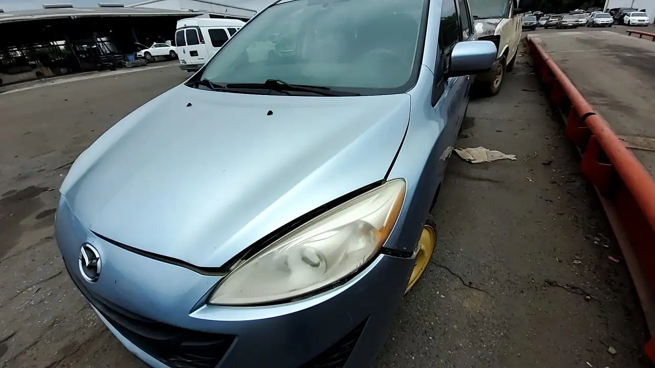 Photo of 2012 Mazda 5