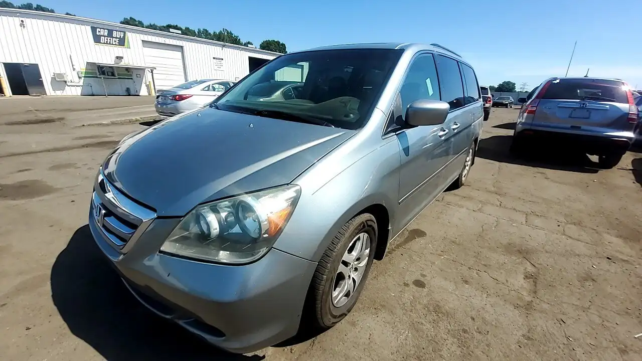 Photo of 2005 Honda Odyssey