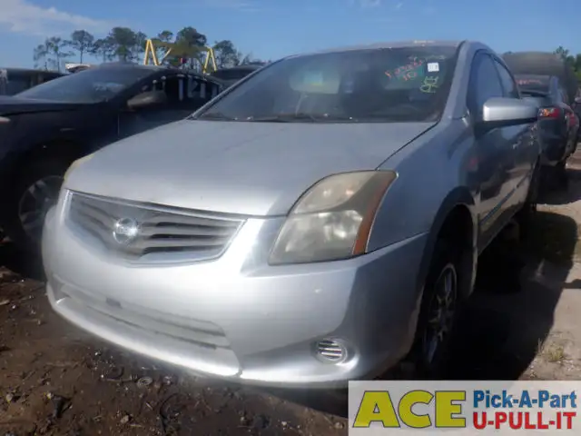 Photo of 2010 Nissan Sentra