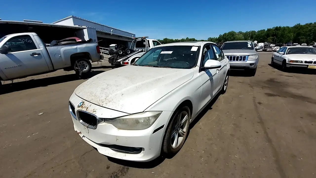 Photo of 2014 Bmw 320I