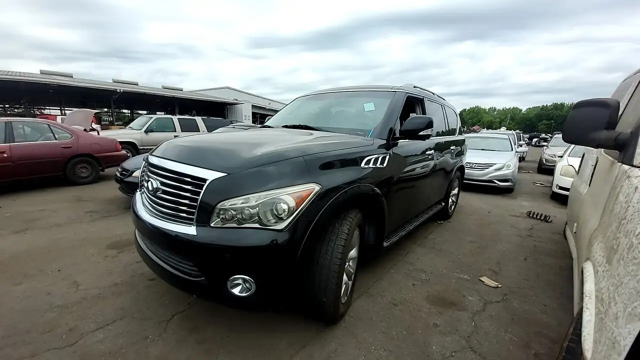 Photo of 2011 Infiniti Qx56