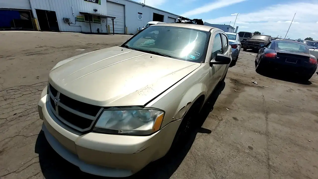 Photo of 2010 Dodge Avenger