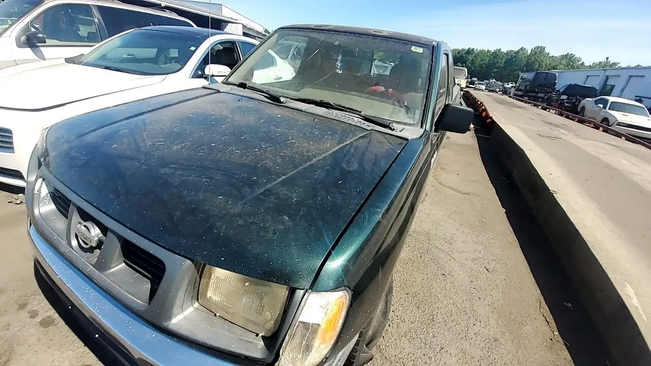Photo of 2000 Nissan Frontier