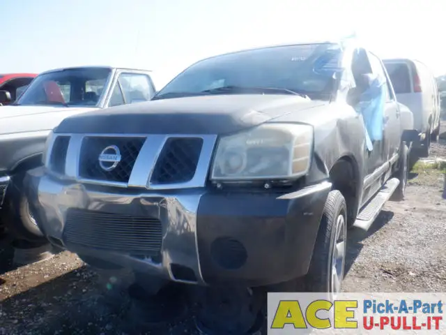Photo of 2005 Nissan Titan