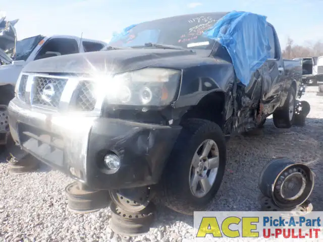 Photo of 2004 Nissan Titan