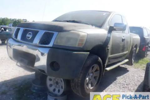 Photo of 2004 Nissan Titan