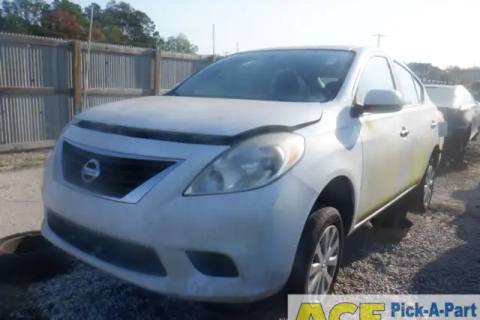 Photo of 2014 Nissan Versa