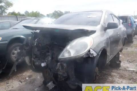 Photo of 2014 Nissan Versa