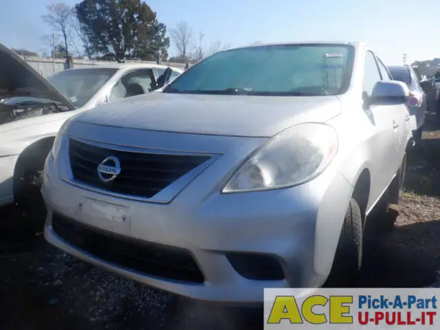 Photo of 2014 Nissan Versa