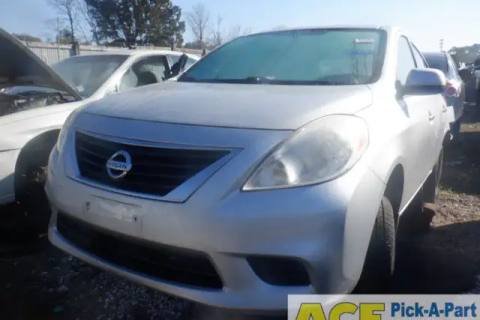 Photo of 2014 Nissan Versa