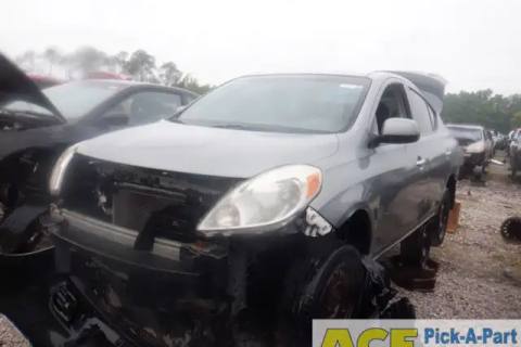 Photo of 2013 Nissan Versa