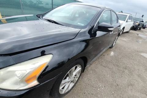 Photo of 2015 Nissan Altima