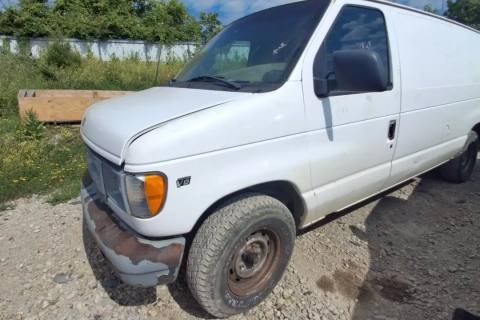 Photo of 2000 Ford E-150 Econoline