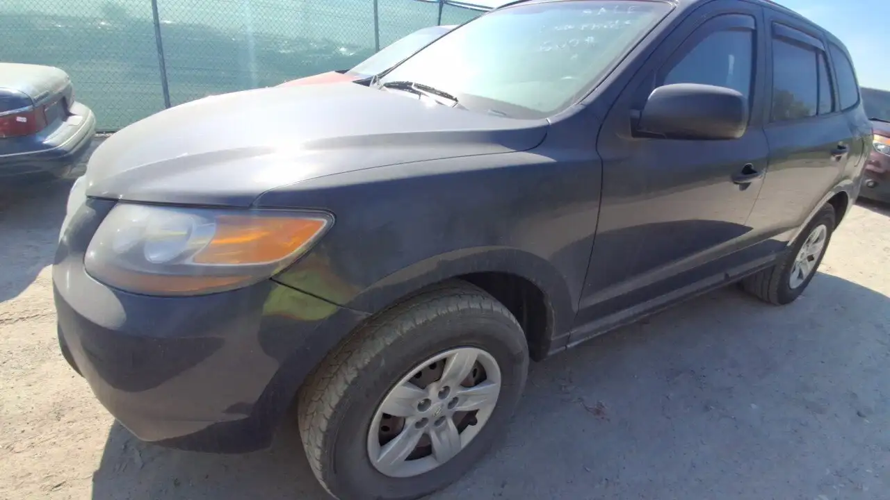 Photo of 2009 Hyundai Santa Fe