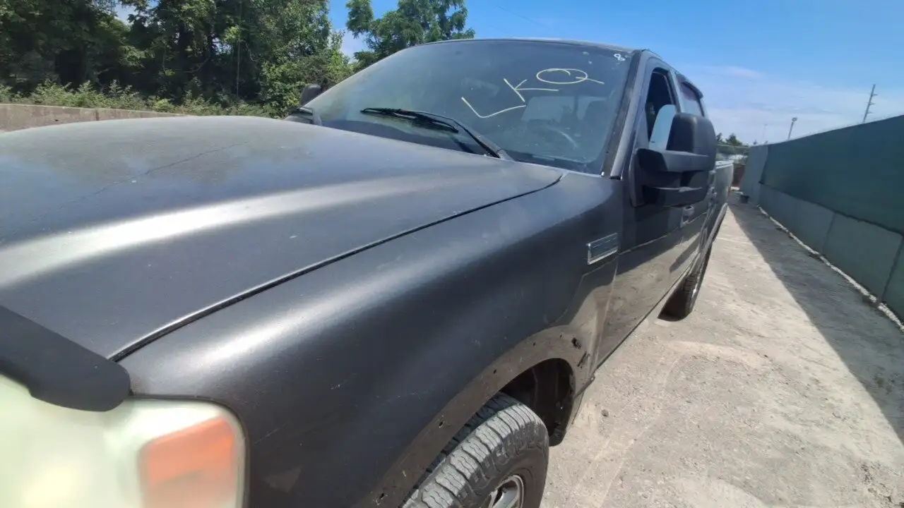 Photo of 2004 Ford F-150