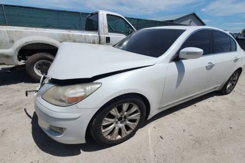 Photo of 2009 Hyundai Genesis