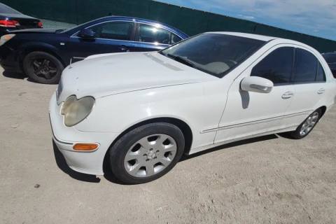 Photo of 2005 Mercedes-Benz C320