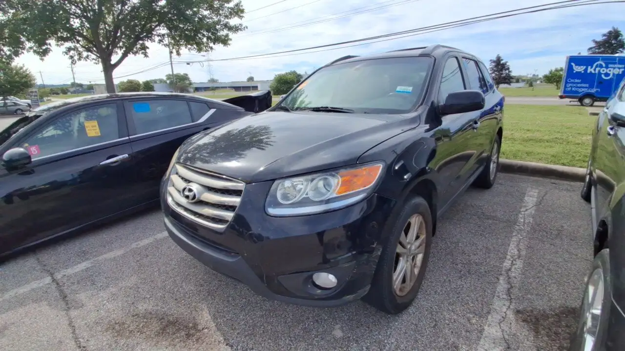 Photo of 2012 Hyundai Santa Fe