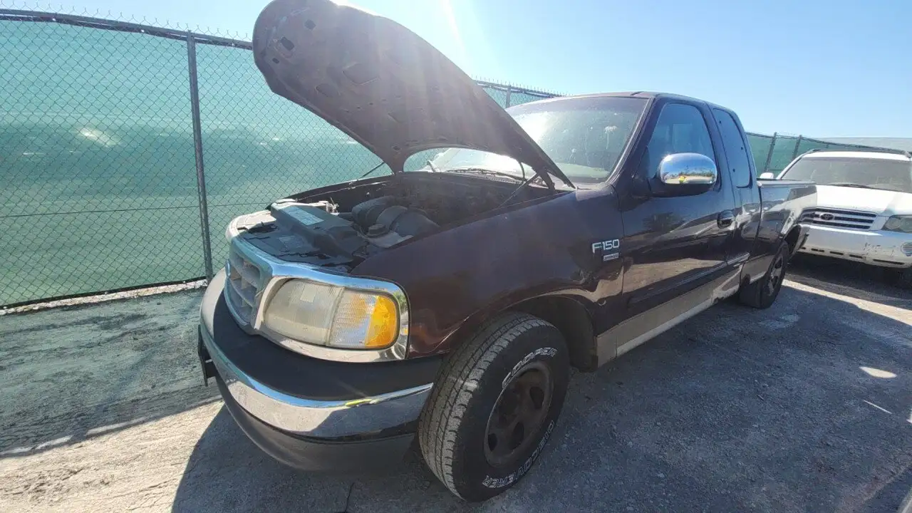 Photo of 2000 Ford F-150