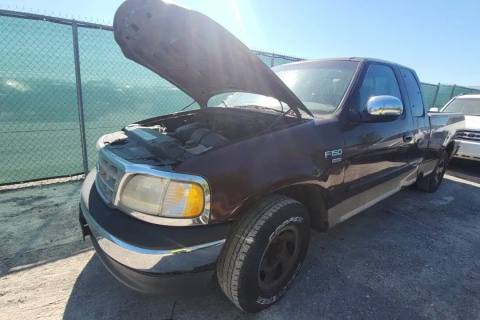 Photo of 2000 Ford F-150