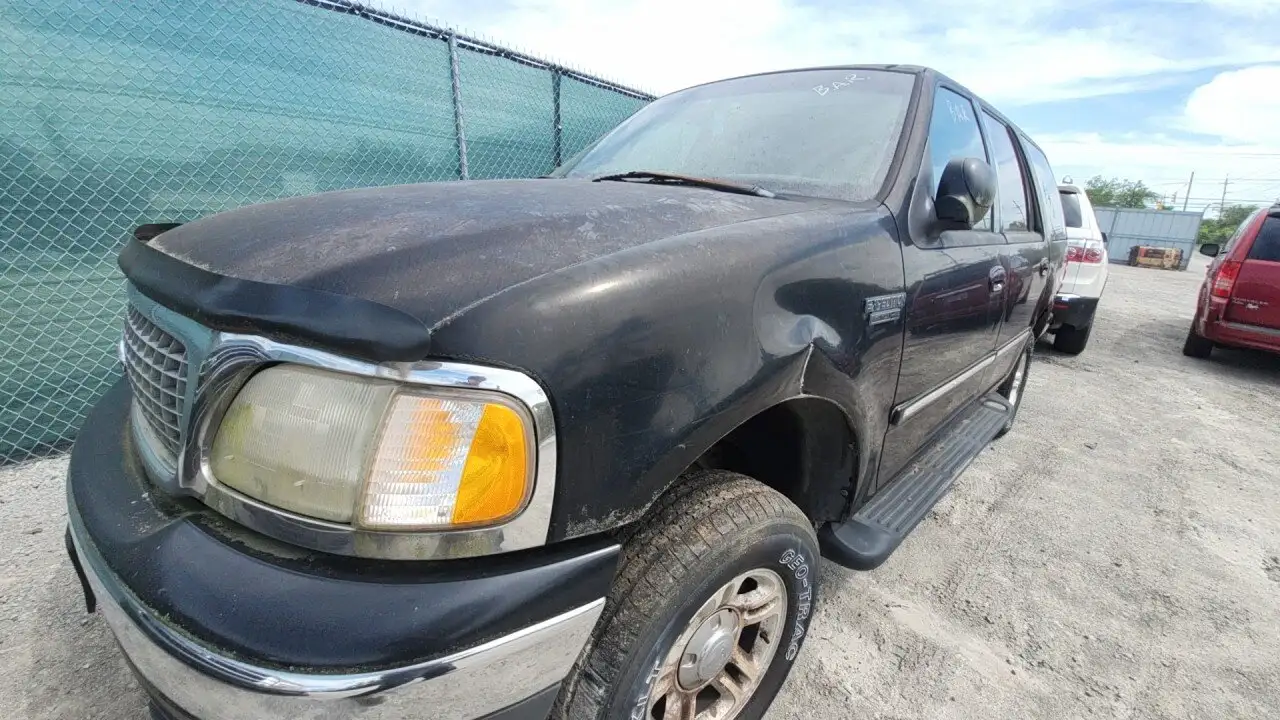 Photo of 2000 Ford Expedition