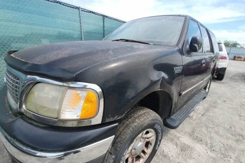 Photo of 2000 Ford Expedition