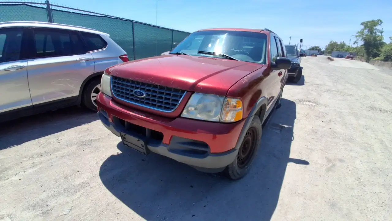 Photo of 2002 Ford Explorer