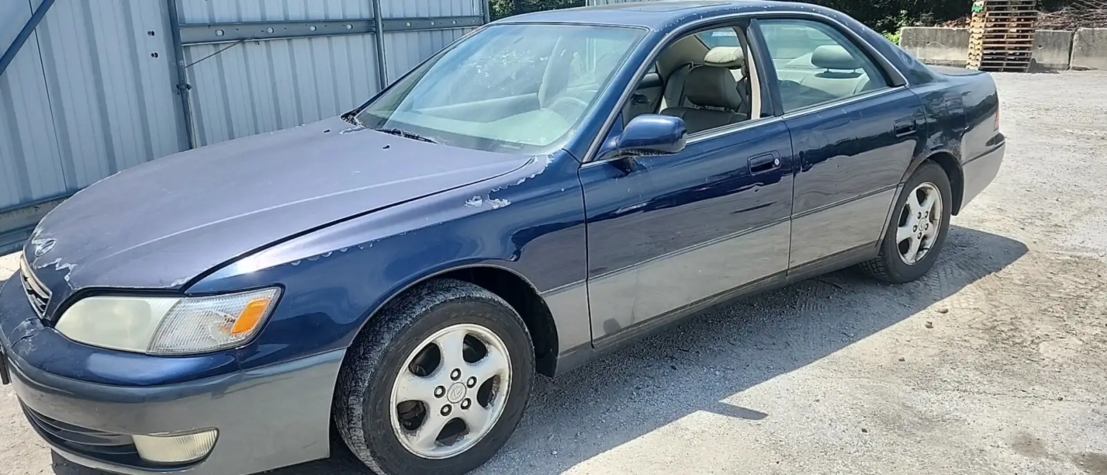 Photo of 1998 Lexus Es300