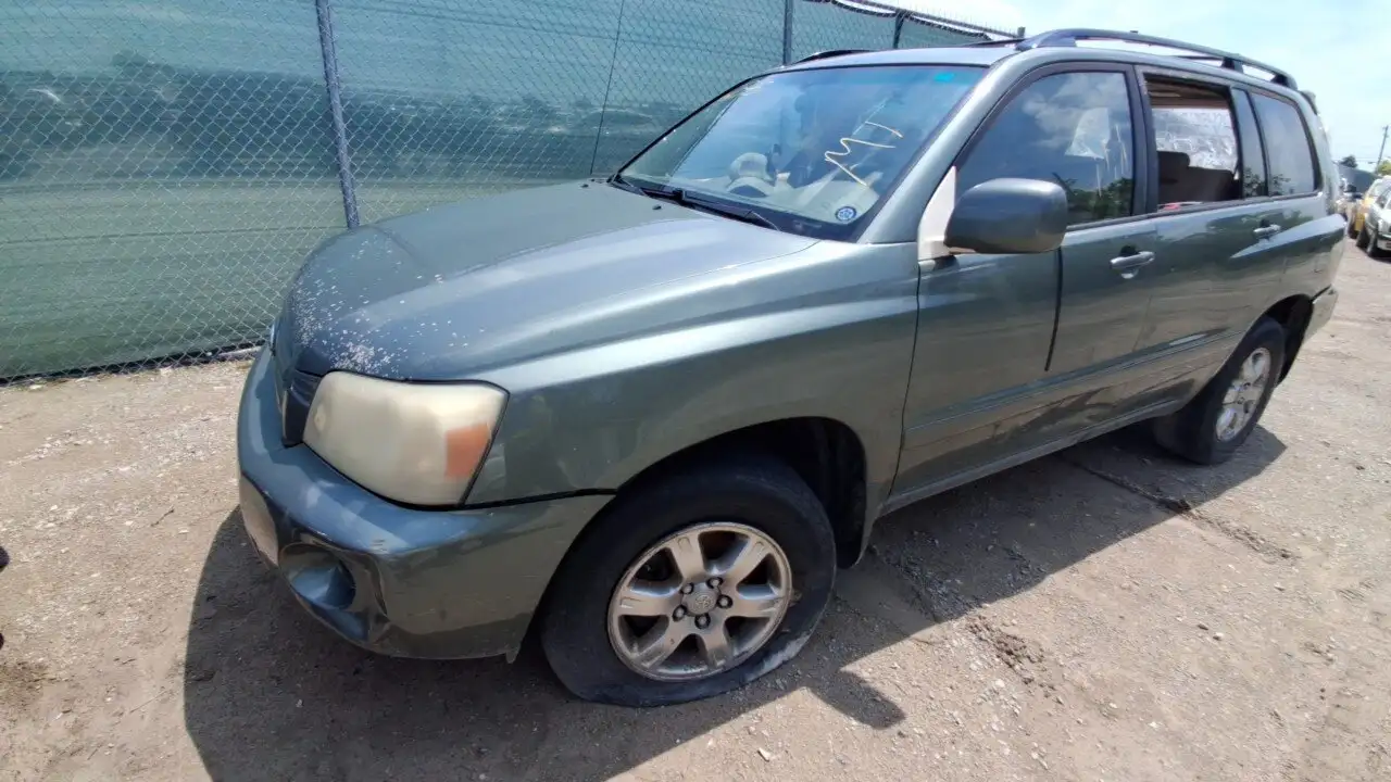 Photo of 2005 Toyota Highlander