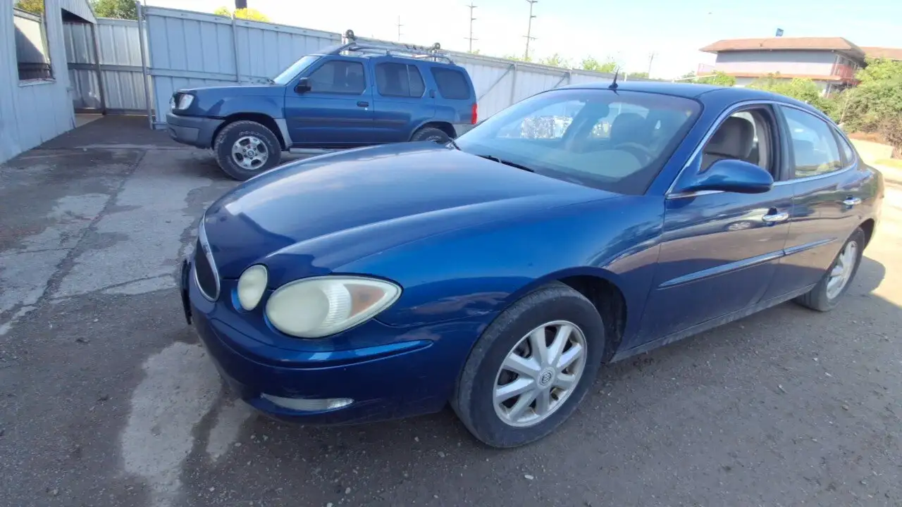 Photo of 2005 Buick Lacrosse