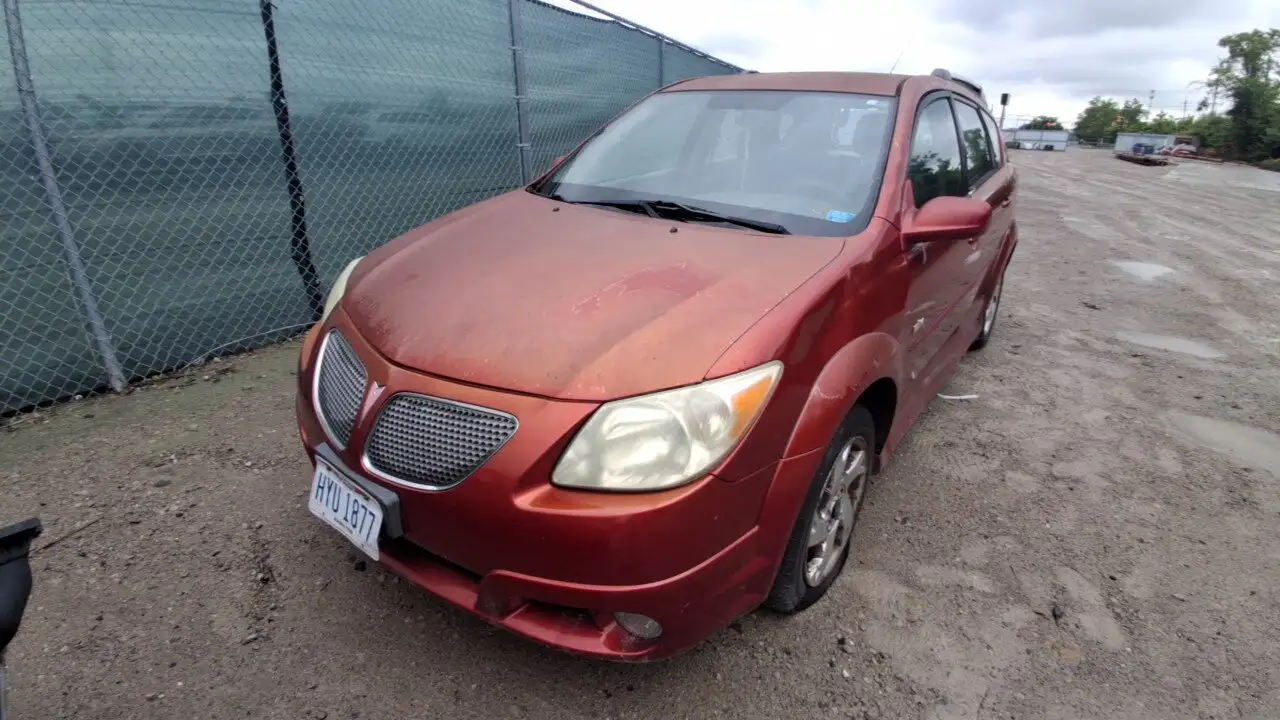 Photo of 2006 Pontiac Vibe