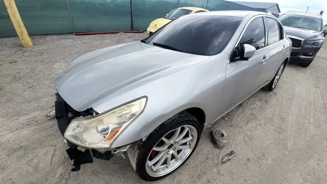Photo of 2009 Infiniti G37