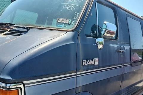 Photo of 1988 Dodge B250