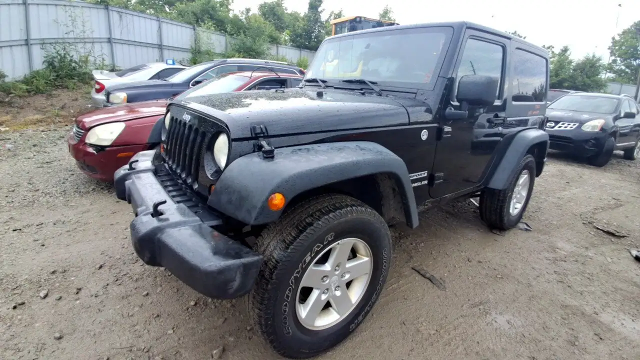 Photo of 2013 Jeep Wrangler