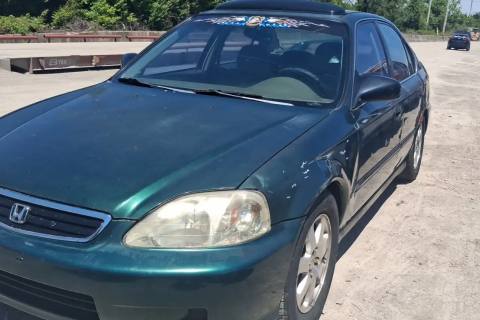 Photo of 1999 Honda Civic