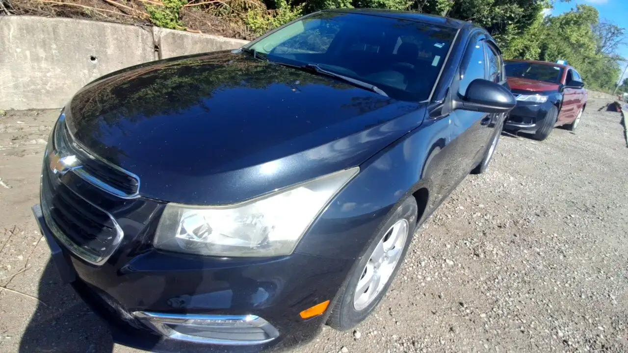 Photo of 2015 Chevrolet Cruze