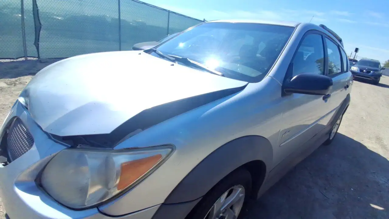 Photo of 2006 Pontiac Vibe
