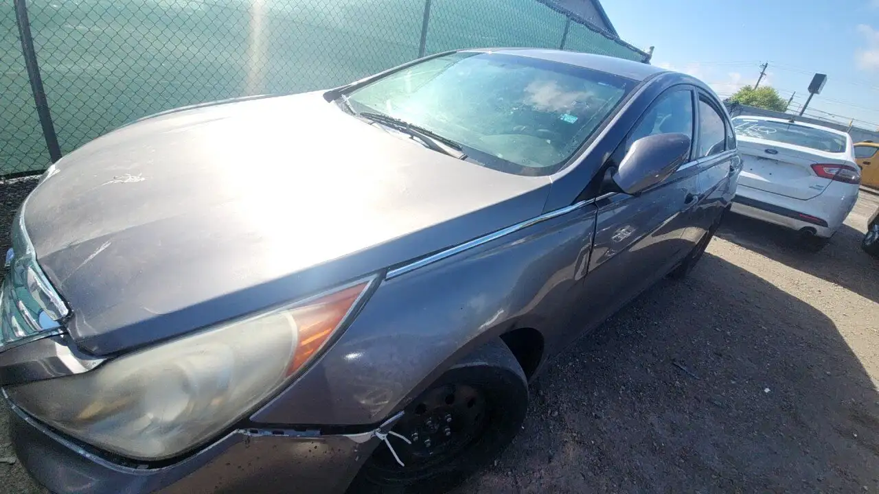 Photo of 2012 Hyundai Sonata