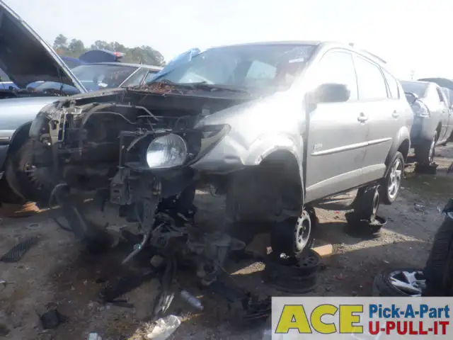 Photo of 2004 Pontiac Vibe