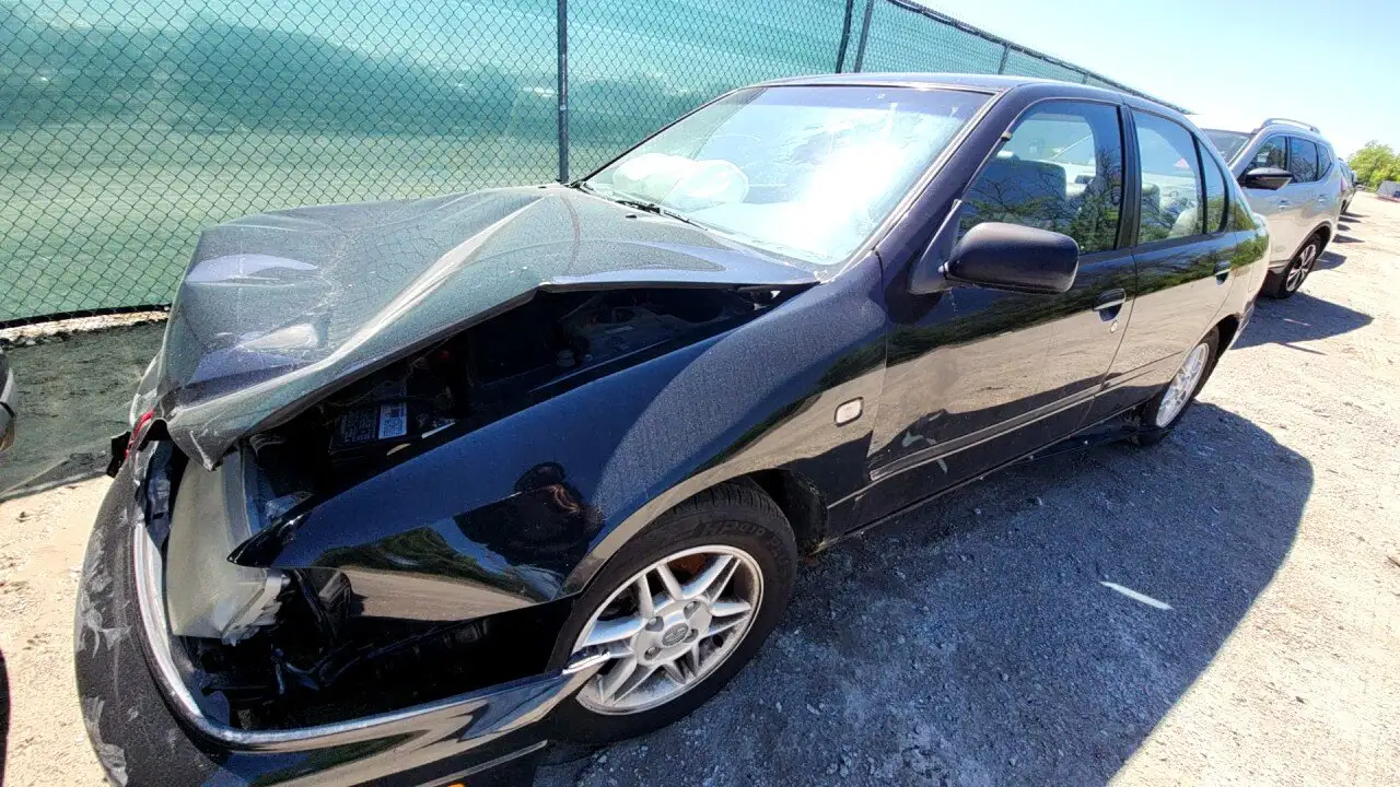 Photo of 2002 Infiniti G20