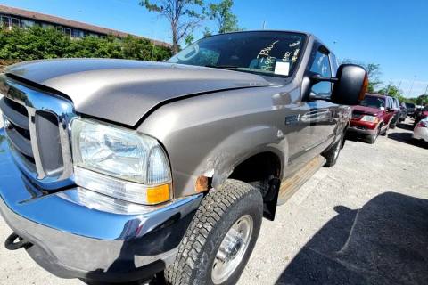 Photo of 2004 Ford F-250 Super Duty
