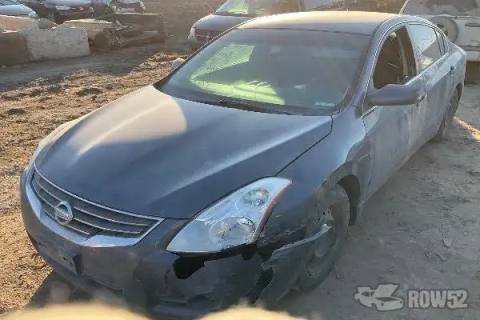 Photo of 2010 Nissan Altima
