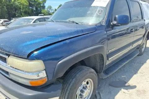 Photo of 2001 Chevrolet Suburban 2500