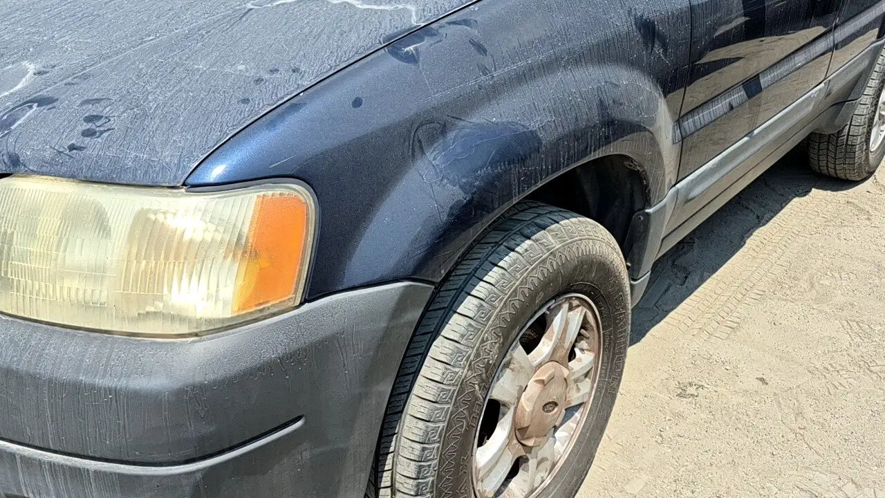 Photo of 2004 Ford Escape